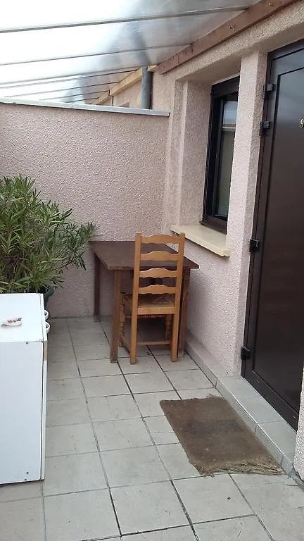 Auberge De L'Europe Saint-Quentin-Fallavier Hotel