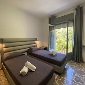 la-casa-di-gi-taormina.sicilyhotelsitaly.net/