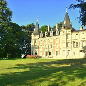 Chateau De Bed & Breakfast