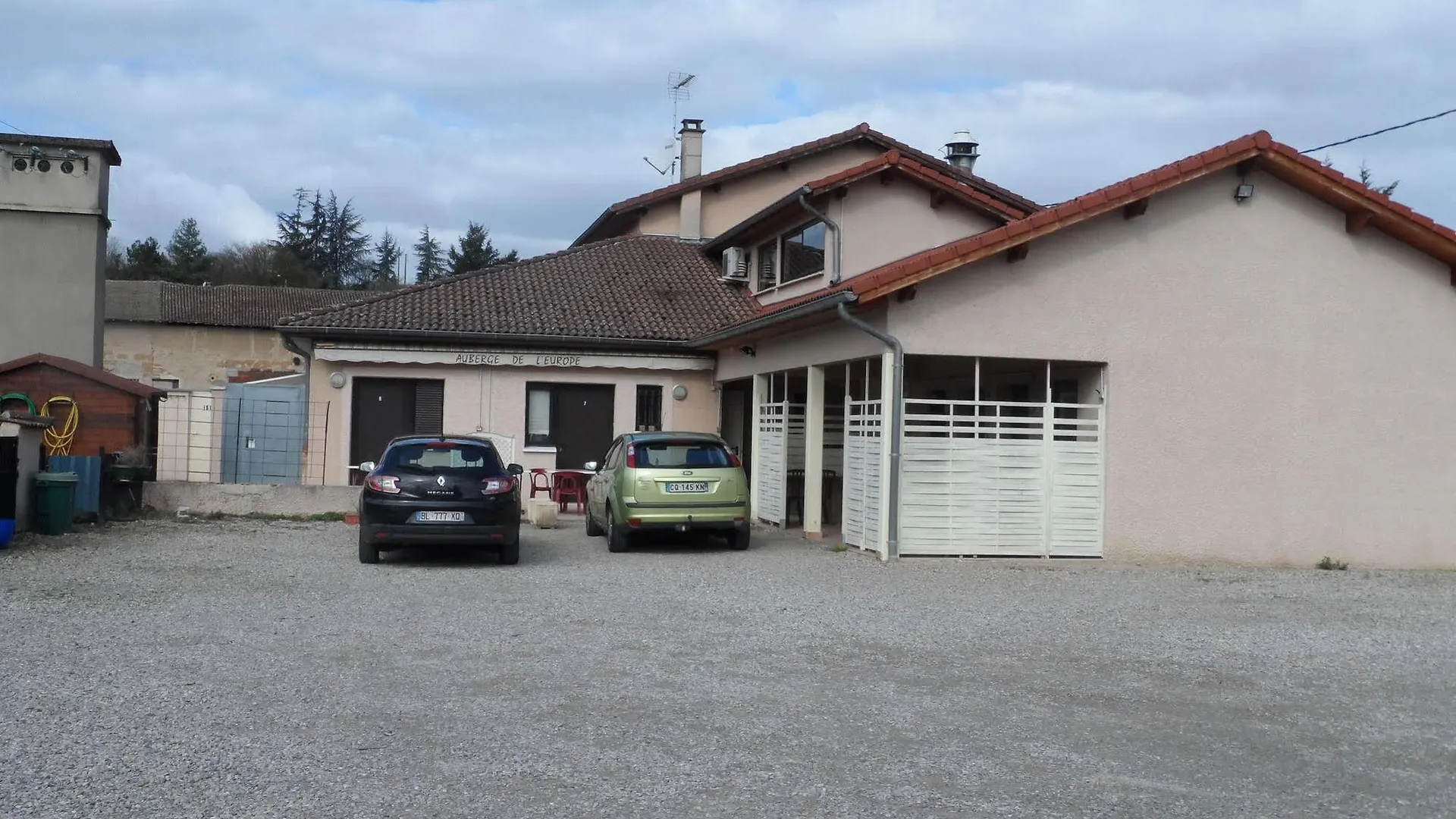 Auberge De L'Europe Saint-Quentin-Fallavier Francia